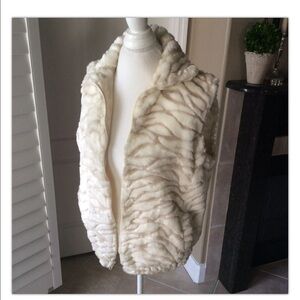 Faux Animal Print Fur Vest SM/MED Cream Beige Full Zip Donna Stewart USA Vintage